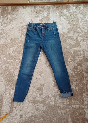 Джинсы женские