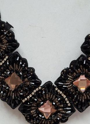 Колье украшение бисер, стразы, коричневый с черным на стричке