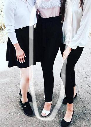 Брюки класичні жіночі з поясом, темно-сині. розмір 46 м