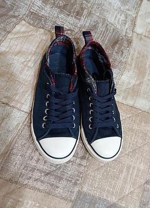 Кеди жіночі