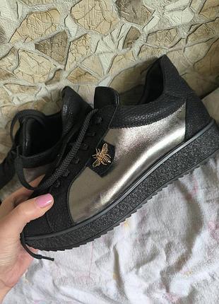 Натуральна шкіра, туфлі-кросівки жіночі