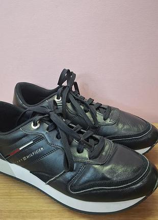 Жіночі кросівки tommy hilfiger