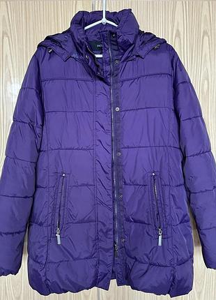 Куртка жіноча