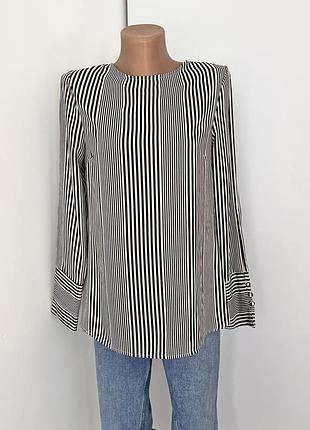 Жіноча блуза чорно біла у смужку відкриті плечі спина бант подовжена блузка сорочка рубашка