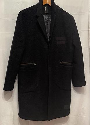 Жіноче пальто