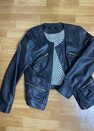 Шкіряна куртка м,л