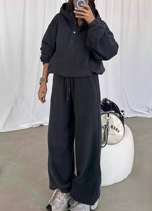 Костюм спортивний