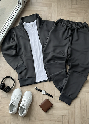 Демисезонный комплект 3в1 сопер штаны футболка повседневный спортивный качественный костюм олимпийка кофта без капюшона джоггеры легкий весенний летний