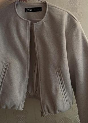 Бомбер zara