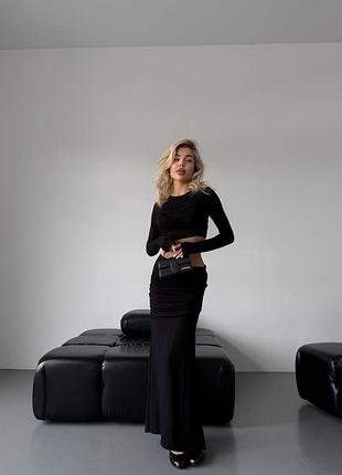 Костюм з спідницею