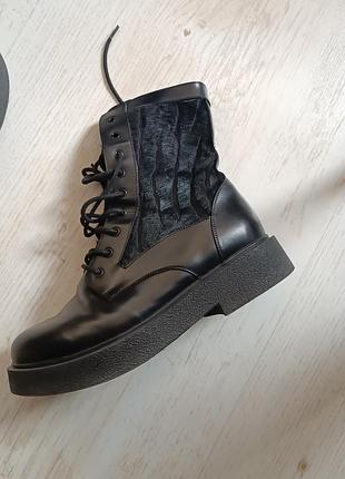 Осенние ботинки