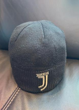 Шапка adidas fc juventus tourin