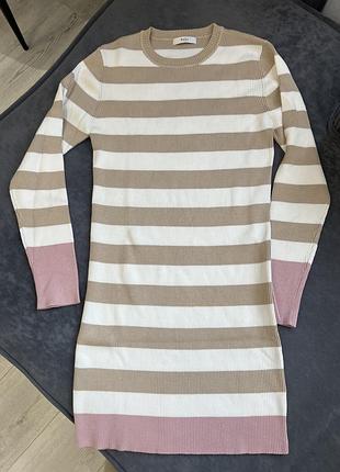 Тепле плаття y-clu