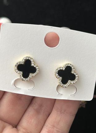 Кліпси клевер, клипсы ванклиф, конюшина, новинка, під золото з камінчиками, чорна серединка, клєвер, медсталь, хіт