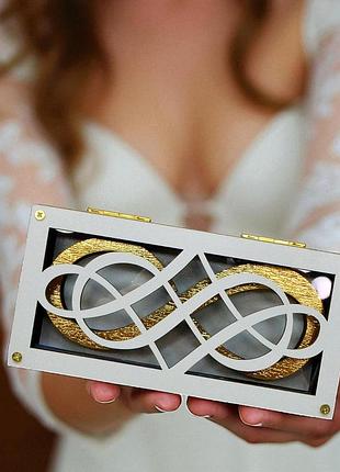 Свадебная подставка для обручальных колец 15 см "бесконечность" (со стеклом), деревянная коробочка футляр на свадьбу