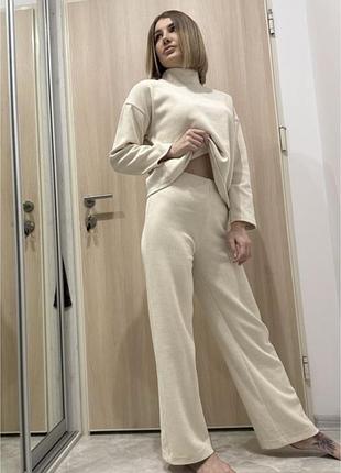 Костюм брючний трикотажний,різні кольори,хенд мейд