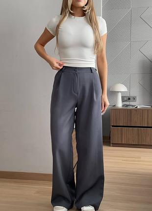 Класичні брюки палаццо