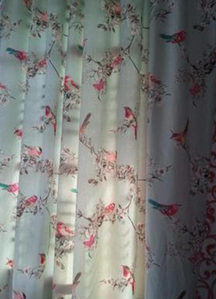 2 шторки тюли с птичками и сакурой на завязках