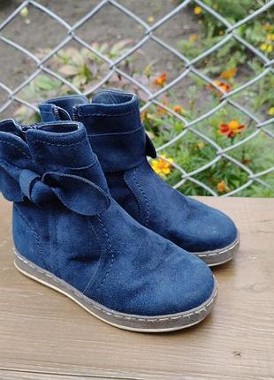 Замшеві черевички 27 розміру фірми  george