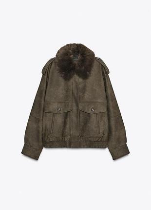 Куртка с эффектом замши и съемным воротником zara