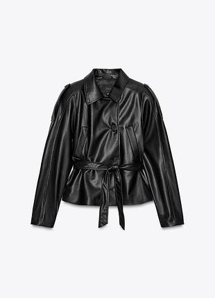 Короткий тренч из искусственной кожи zara