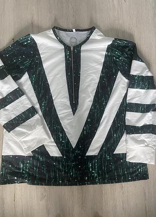 Жіноча кофта великого розміру