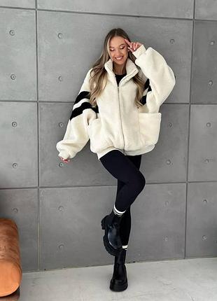 Трендовая эффектная куртка бомбер тедди оверсайз на молнии и на подкладке