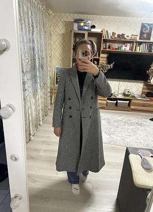 Пальто жіноче демісезонне з принтом гусяча лапка. ідеальний стан. на зараз та на невеликий мороз. на розмір м, л