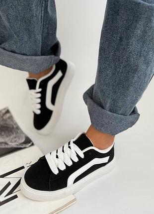 Кросівки теплі