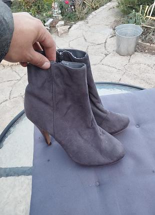 Женские ботильоны