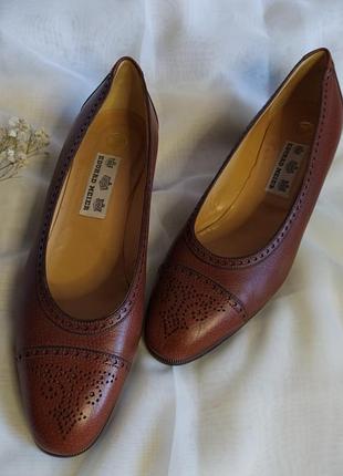 Классические женские туфли eduard meier из натуральной кожи