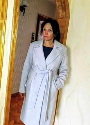 Стильное демисезонное пальто