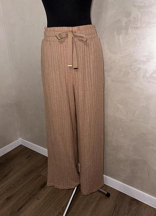 Прямі штани в рубчик