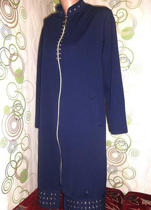 Жіночий халат на блискавці