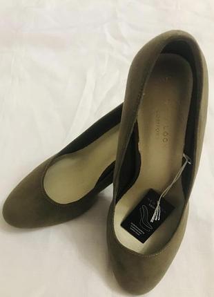 Туфлі човники