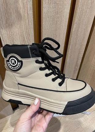 Черевики чобітки взуття для дівчинки