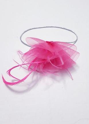 Рожева троянда на голову