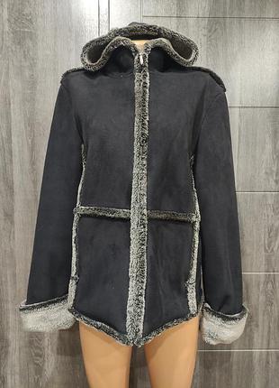 Короткая дубленка с капюшоном автоледи пог-52 см