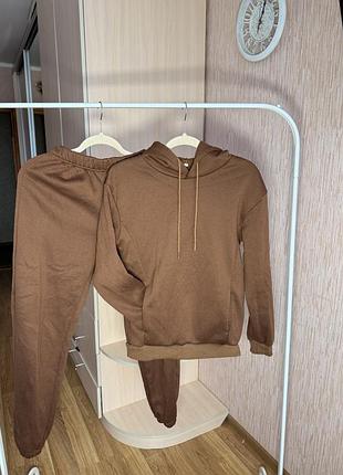 Спориивний костюм на флісі жіночий теплий розмір s шоколадний з худі