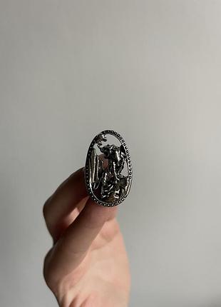 Металева брошка лев “король савани” | вінтажна брошка у формі лева