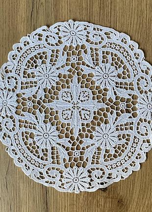 Мереживна серветка. серветка. плауенське мереживо.