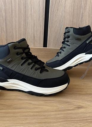 Детские зимние ботинки на мальчика