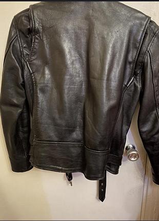 Косуха з натуральної товстої, на м'якій шкірі