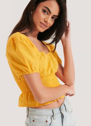 Новый шикарный топ na-kd размер s