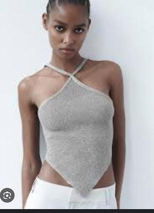 Кроп топ с открытой спиной
