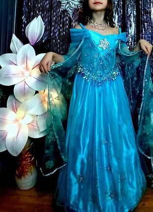 Новорічна сукня ельзи