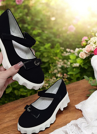 Красивые стильные подростковые туфли в наличии 32-37 размер качество супер