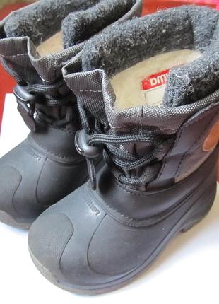 Зимові чобітки з хутряною вставкою. італія.