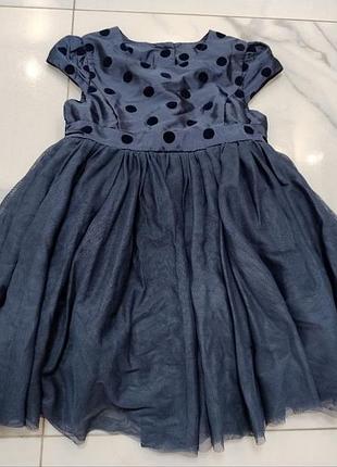 Платье праздничное. размер 4-5 года
