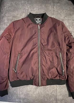 Бомбер жіночий